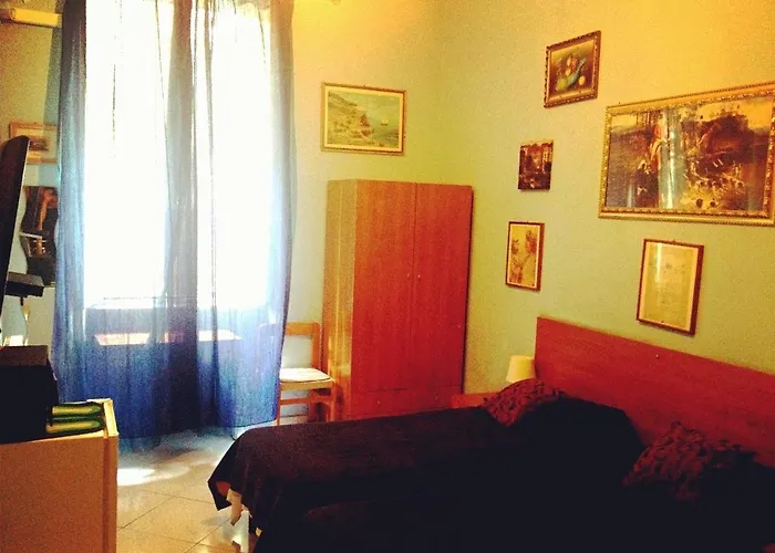 Oda ve Kahvaltı Cappellini 2*